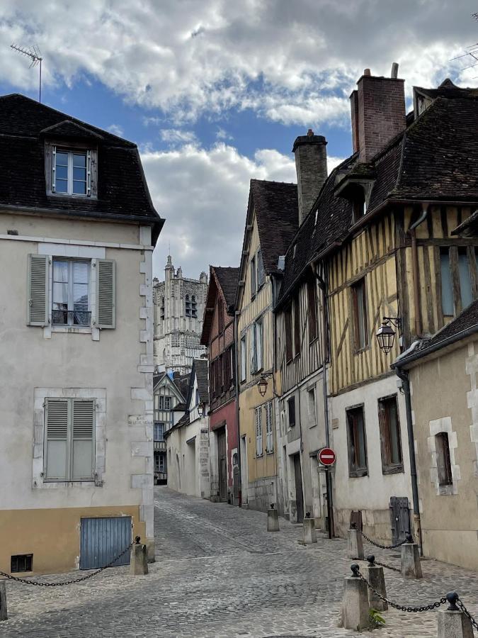 Appartement Le Paul Bert Auxerre Les Quais 2 Personnes Buitenkant foto