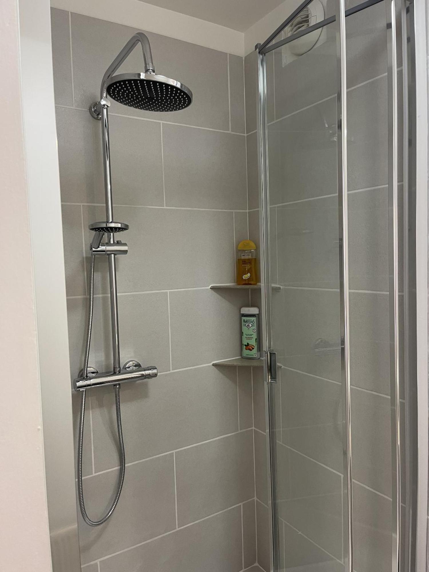 Appartement Le Paul Bert Auxerre Les Quais 2 Personnes Buitenkant foto